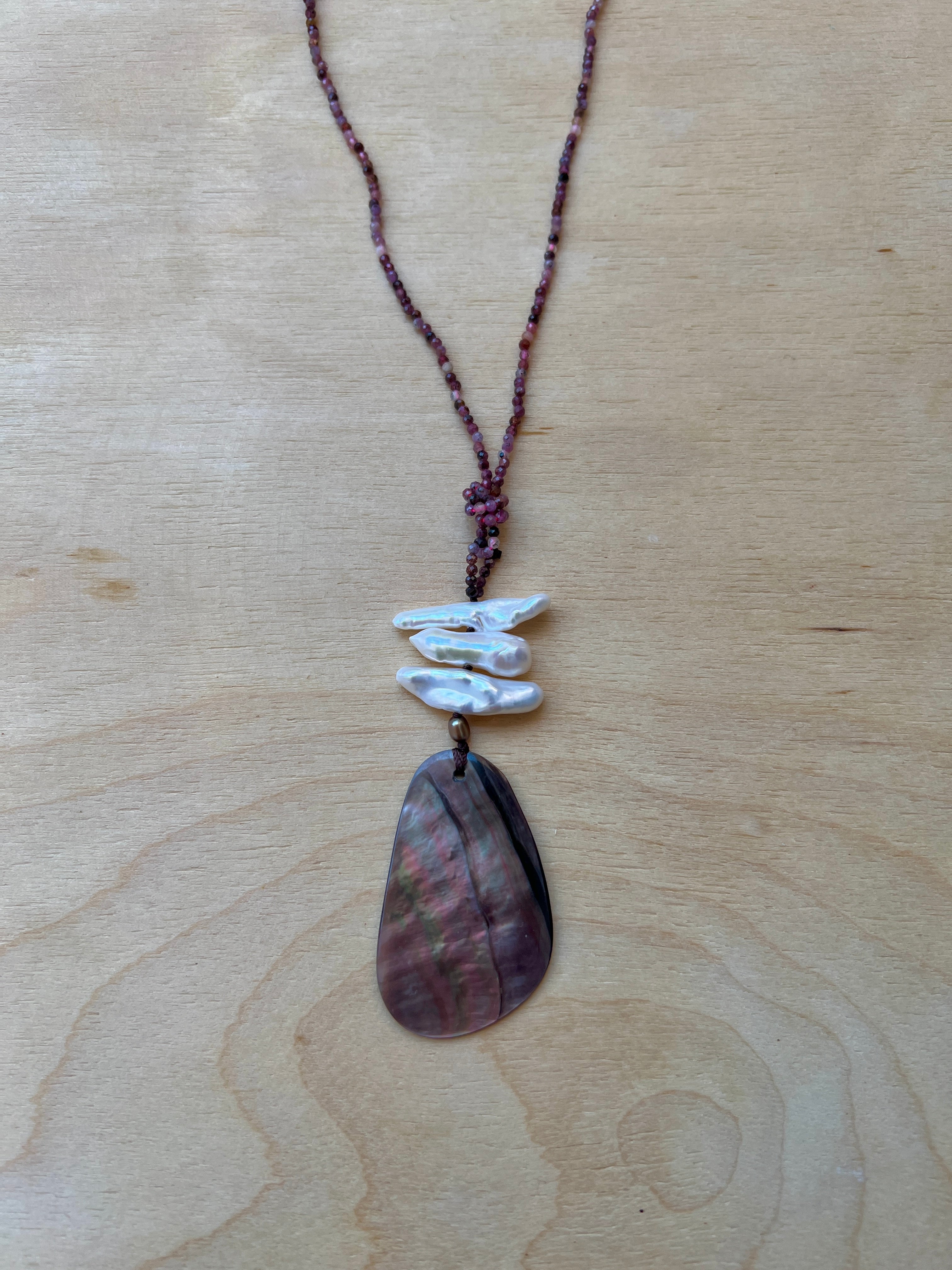 Plum Sunset - Shell Necklace