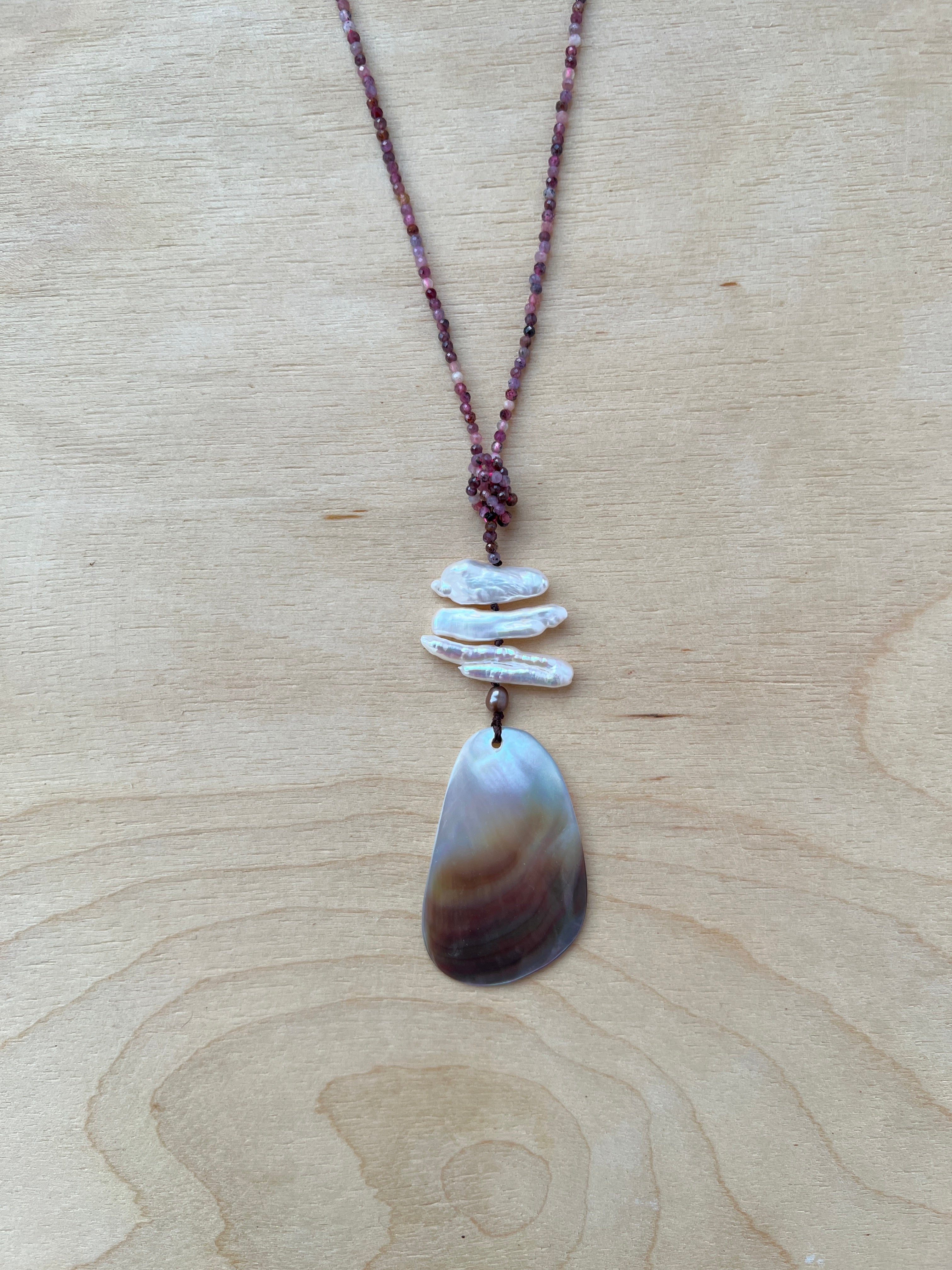 Plum Sunset - Shell Necklace