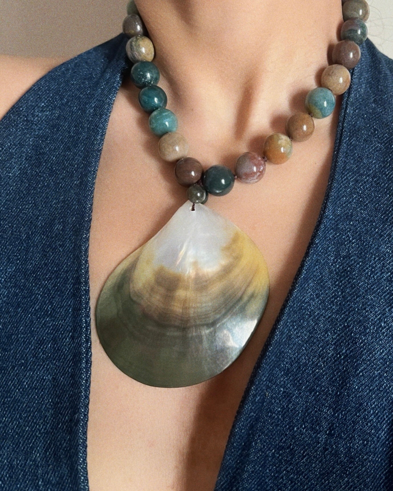 Dusk Moss Necklace